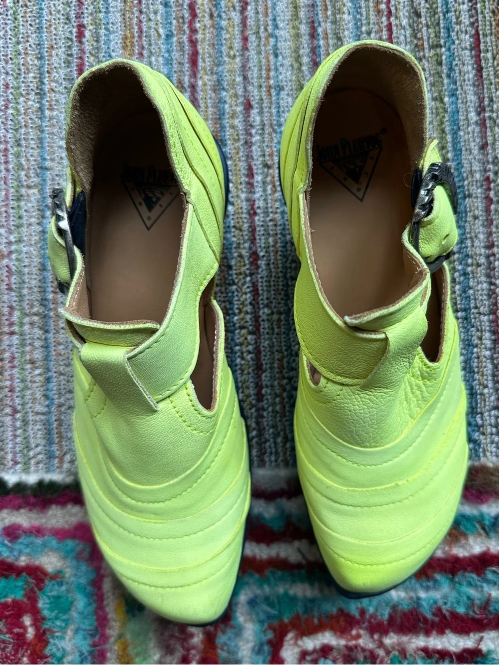 Fluevog EXCELLENT Mellow Bossa Nova neon yellow platform T-strap heel-7 (fit 6.5